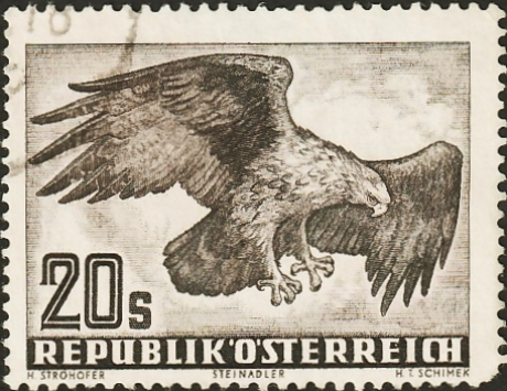 Австрия 1952 год . Золотой орел (Aquila chrysaetos) , 20 s . Каталог 14,0 €. (2)